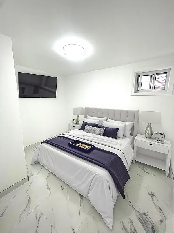 Building Photo - 2583 49th St