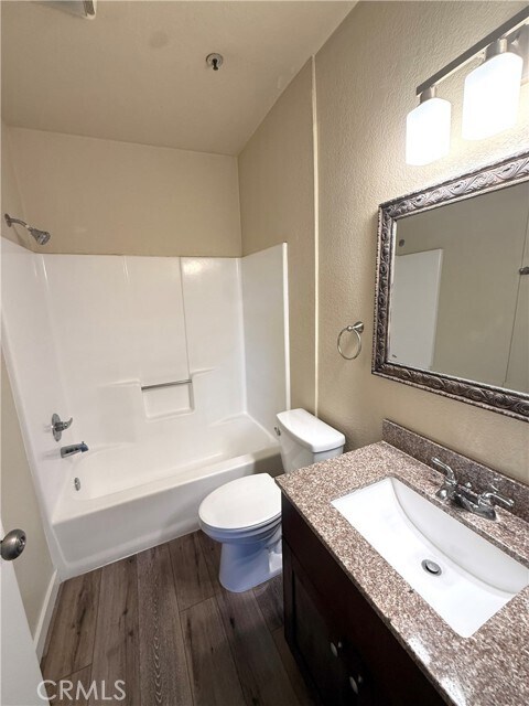 Building Photo - 4307 W 142nd St