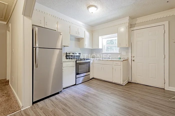 Building Photo - 1014 Grace St