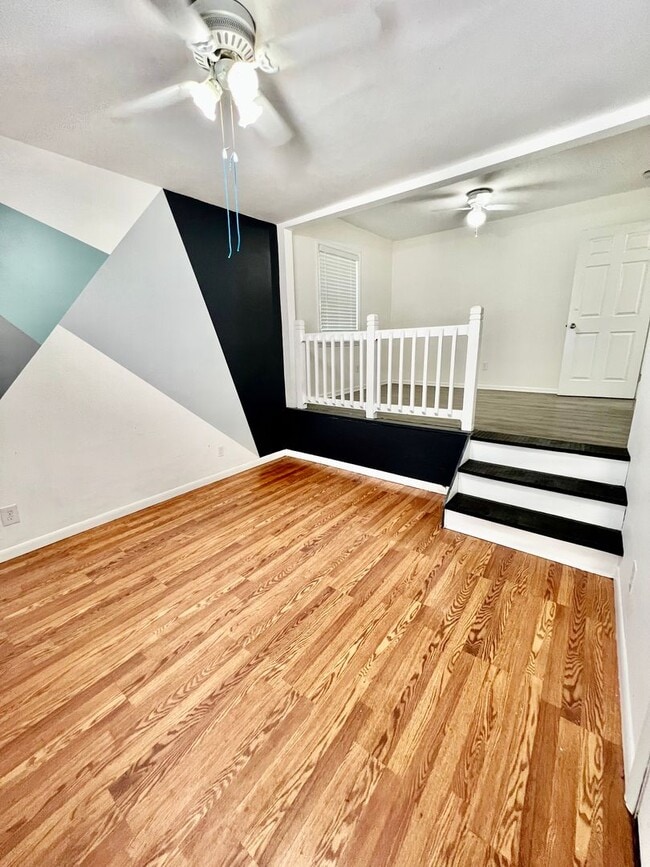 Building Photo - Cute and Cozy 2 bd/1 bath Home in Madison!