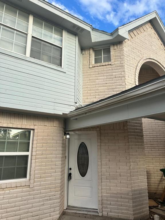 Building Photo - 3018F Ashley Place Pharr TX 78577