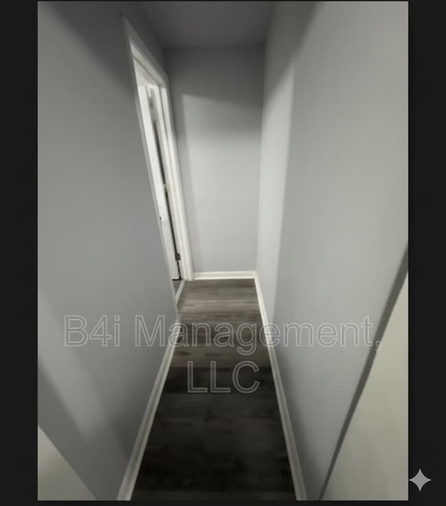 Building Photo - 1904 Lincoln St