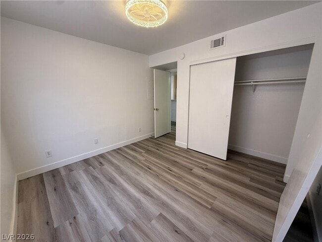 Building Photo - 2980 Juniper Hills Blvd