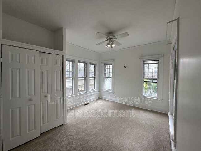 Building Photo - 6205 Hampton Blvd