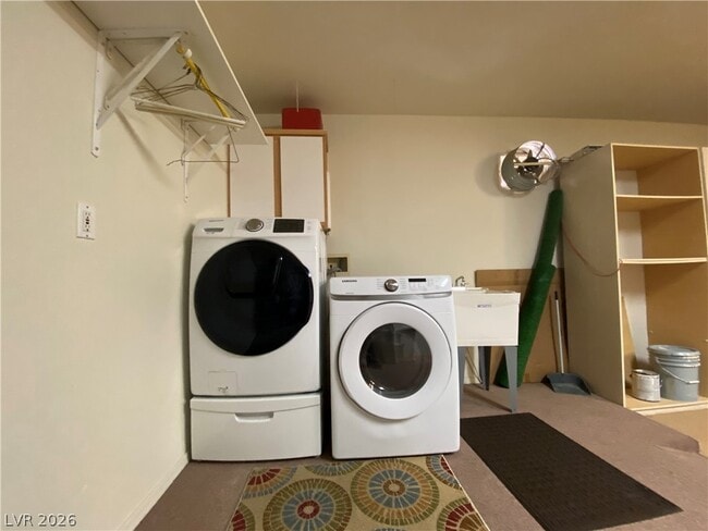 Building Photo - 2624 Breakers Creek Dr