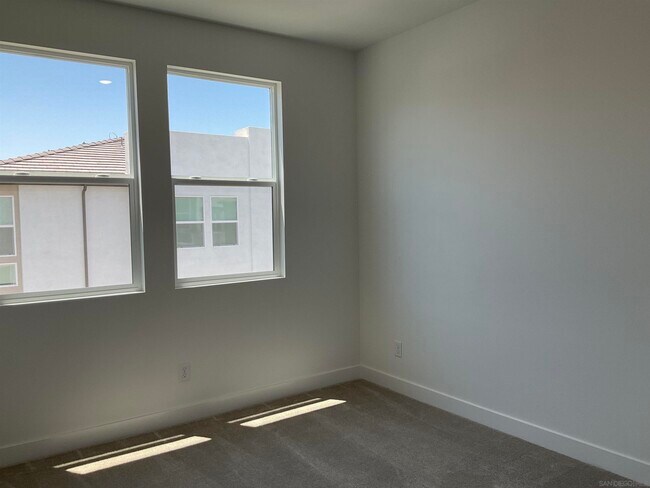 Building Photo - 2636 Everly Dr