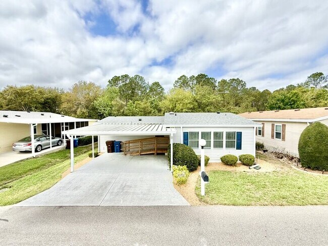 Building Photo - 43 Sargent St