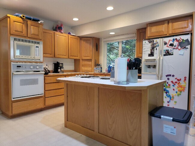 Building Photo - 3 Bedroom Port Ludlow Rambler