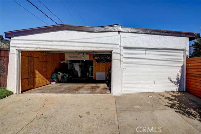 Building Photo - 6531 Arlington Ave