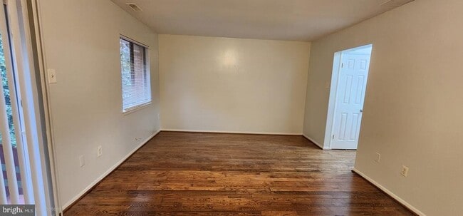 Building Photo - 1219 Marcy Ave