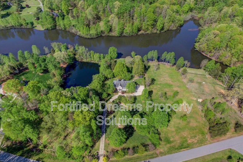 Building Photo - 6421 Ashton Park Dr