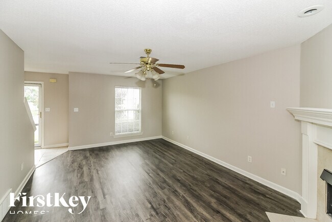 Building Photo - 11626 Millwind Dr