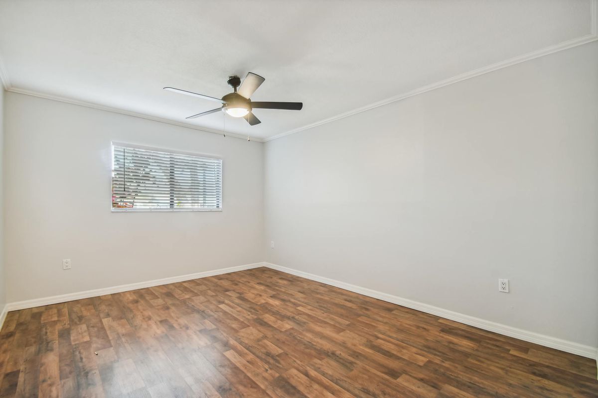 Building Photo - 5558 Baywater Dr