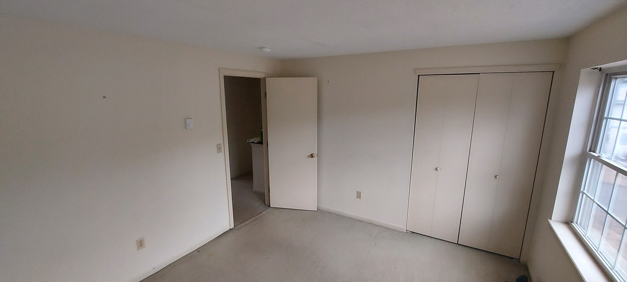 Building Photo - 38 Crystal Ln