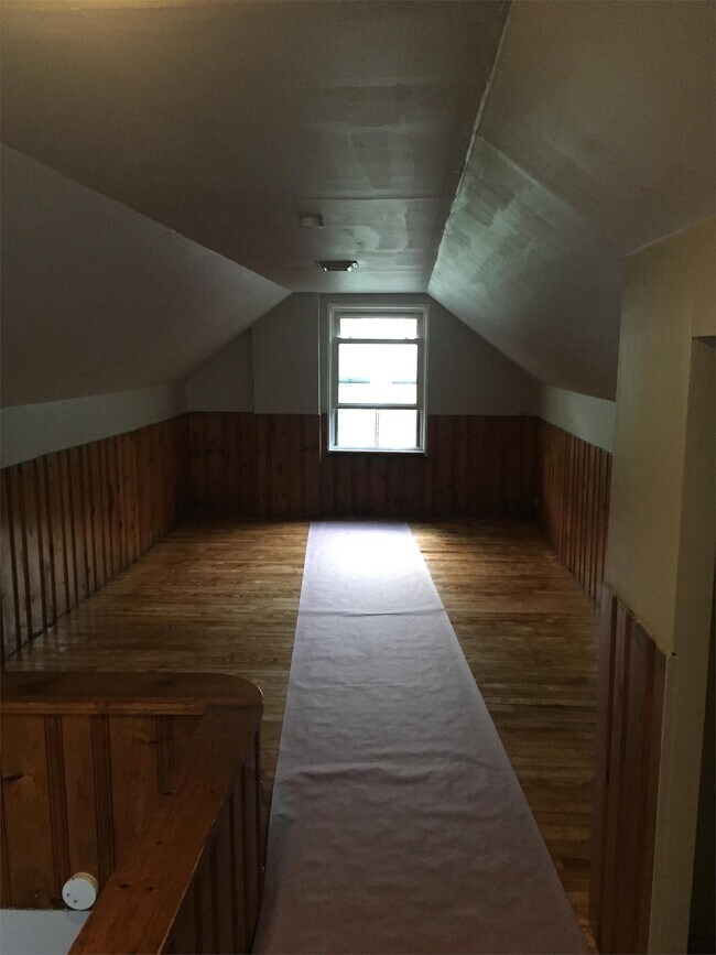 Building Photo - 20529 Alcoy Ave