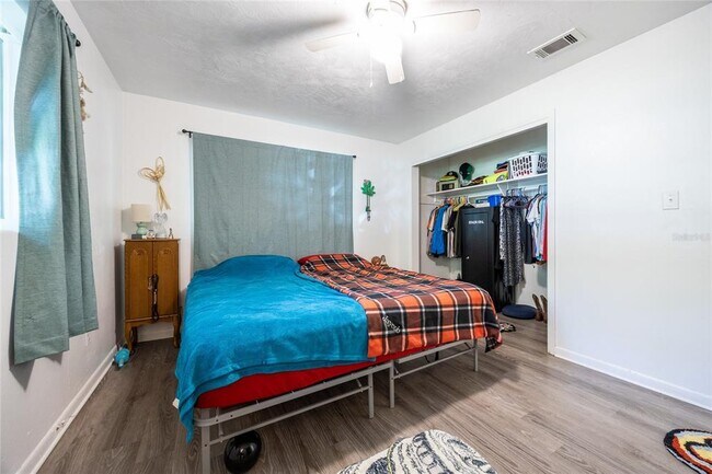 Building Photo - 749 NW 34th St