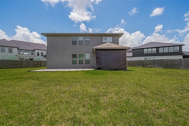 Building Photo - 7702 Kenora Wy