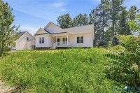 Building Photo - 21169 Baileys Ln