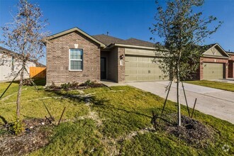 Building Photo - 2016 Erlinda Dr