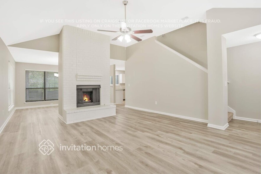 Building Photo - 855 Arbor Hill Dr