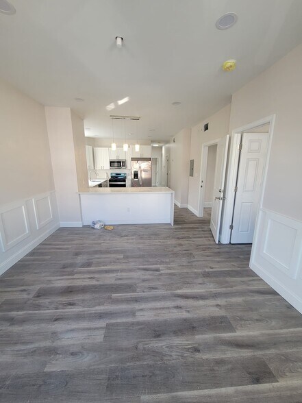 kitchen/ living room - 181 S 11th St
