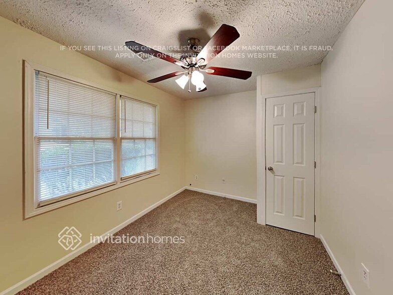 Building Photo - 1780 Rolling Hills Trail SE