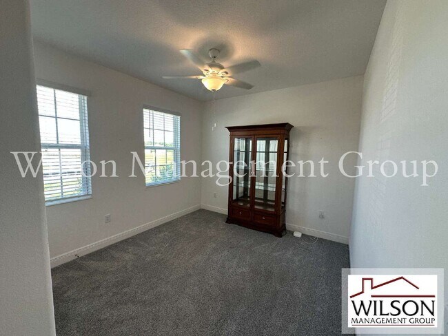 Building Photo - 484 Shadow Gorge Wy