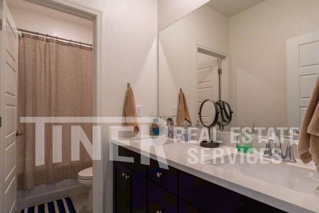 Building Photo - 3555 Nuestra Ave