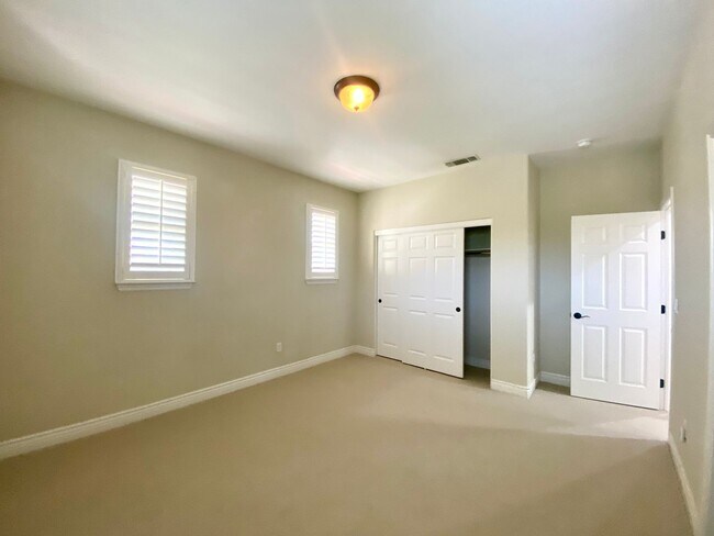 Building Photo - 3603 Fieldview Ct