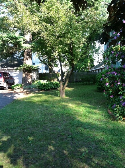 Building Photo - 87-2 Florence St