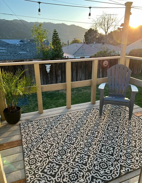 Back deck off of the master bedroom - 3730 Pontiac St