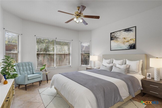 Building Photo - 204 Mallard Cove