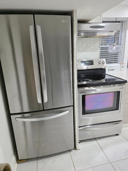 Building Photo - 2080 E Roxboro Rd NE