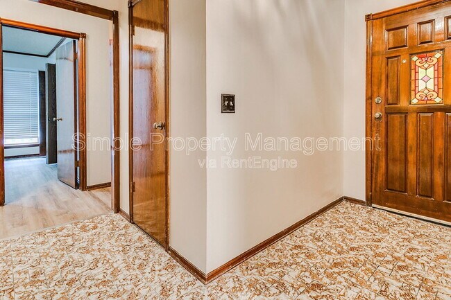 Building Photo - 11304 Ashford Dr