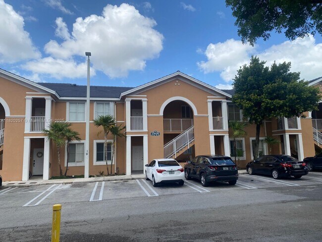 Building Photo - 17630 NW 73rd Ave