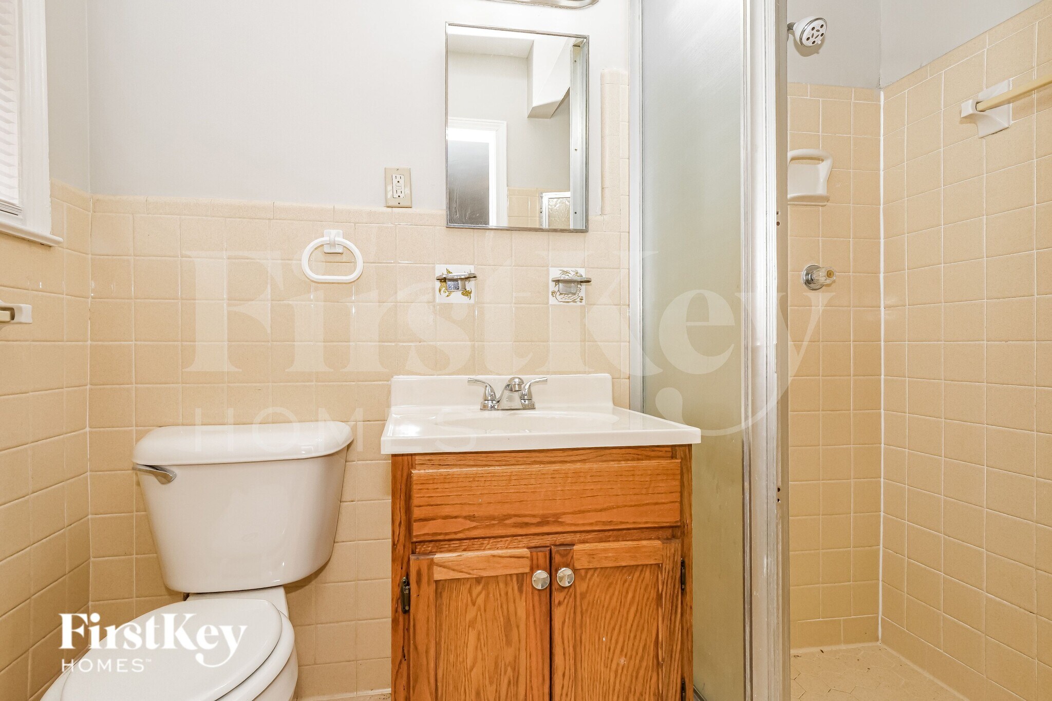 Building Photo - 1928 Croydon Ave