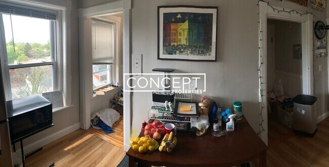 Building Photo - 900 Mass Ave. Unit 8CP