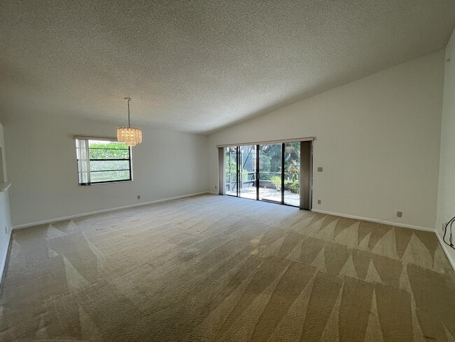 Building Photo - 2575 La Cristal Cir