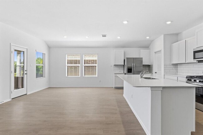 Building Photo - 1448 Boggy Crk Rnch Rd