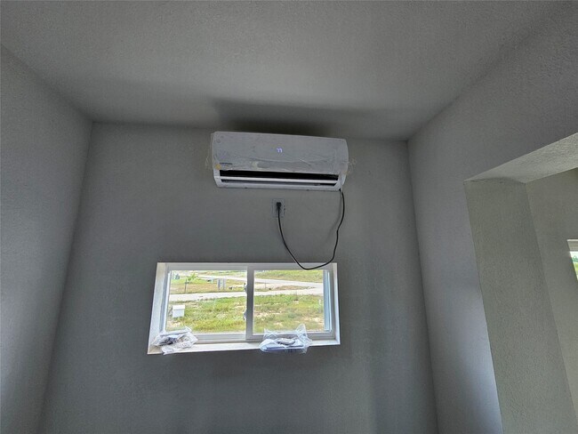 Building Photo - 1368 Rd 5735