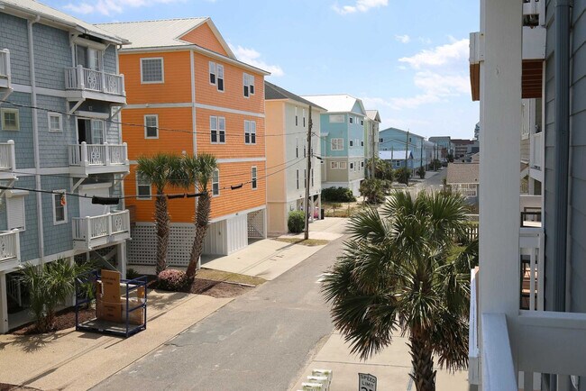 Building Photo - 608 Carolina Beach Ave S