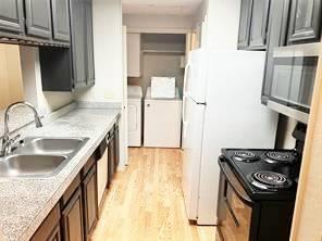 Building Photo - 806 W 24th St