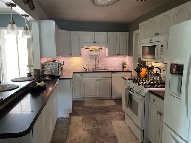 Building Photo - 2721 S Kearney St