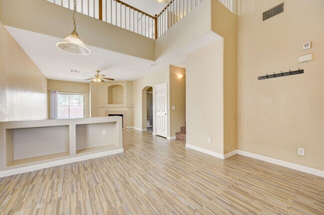 Building Photo - 1107 Aldenwood Ave
