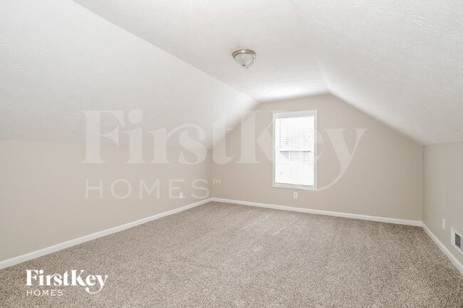 Building Photo - 2014 Manor Oak Ln