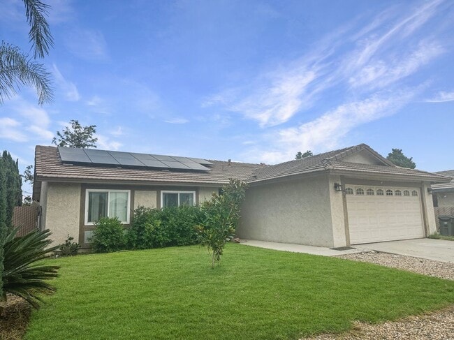 Primary Photo - 18146 Byrne St