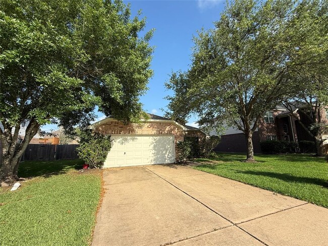 Building Photo - 2114 Indianapolis Dr