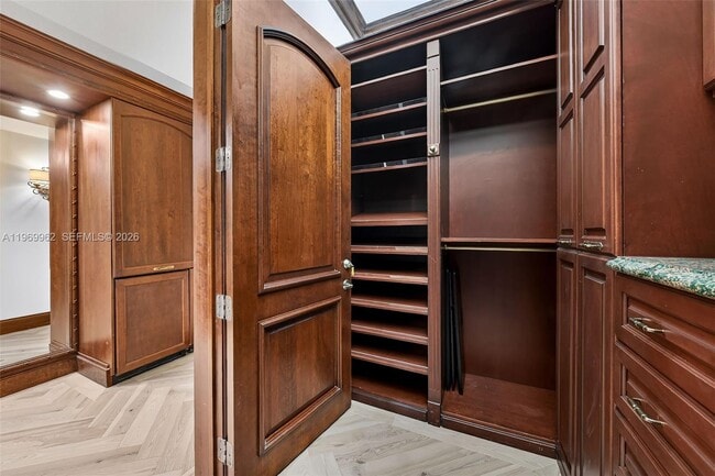 Building Photo - 628 Coral Way