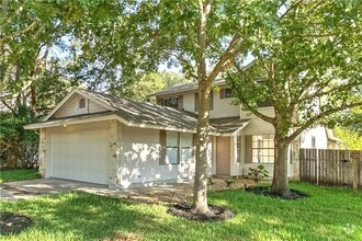 Building Photo - 3014 Cottonweed Trail