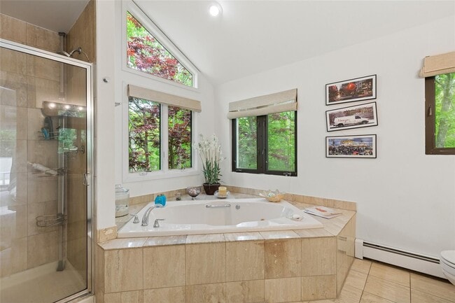 Building Photo - 18 Quail Run